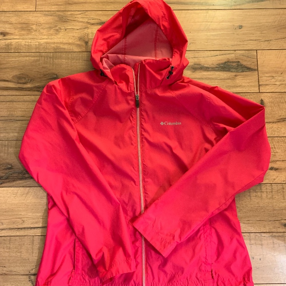 Bright pink Columbia women’s jacket!